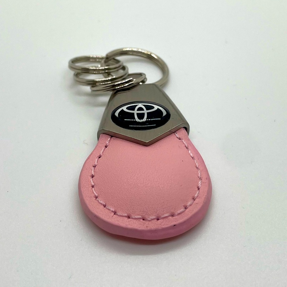 Toyota branded brushed silver & pink leather teardrop shaped key ring